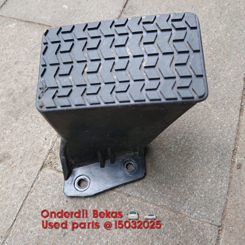 foot rest mazda 323 familia