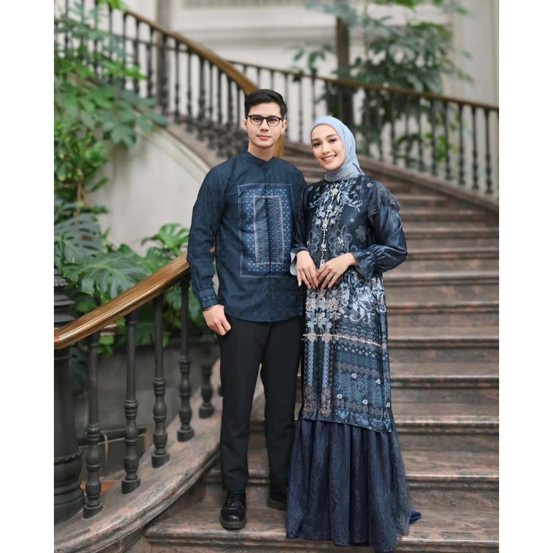 Camellia Raya Signaturee - (NAVY SIZE M) Hanya Dress saja - Non Payet By Vanilla Hijab