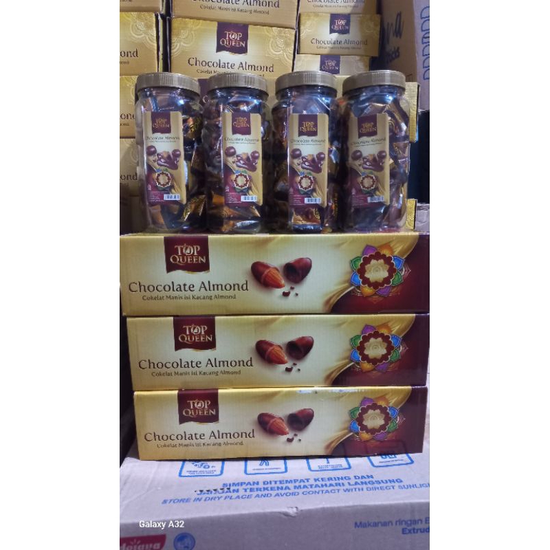 

Coklat Almond