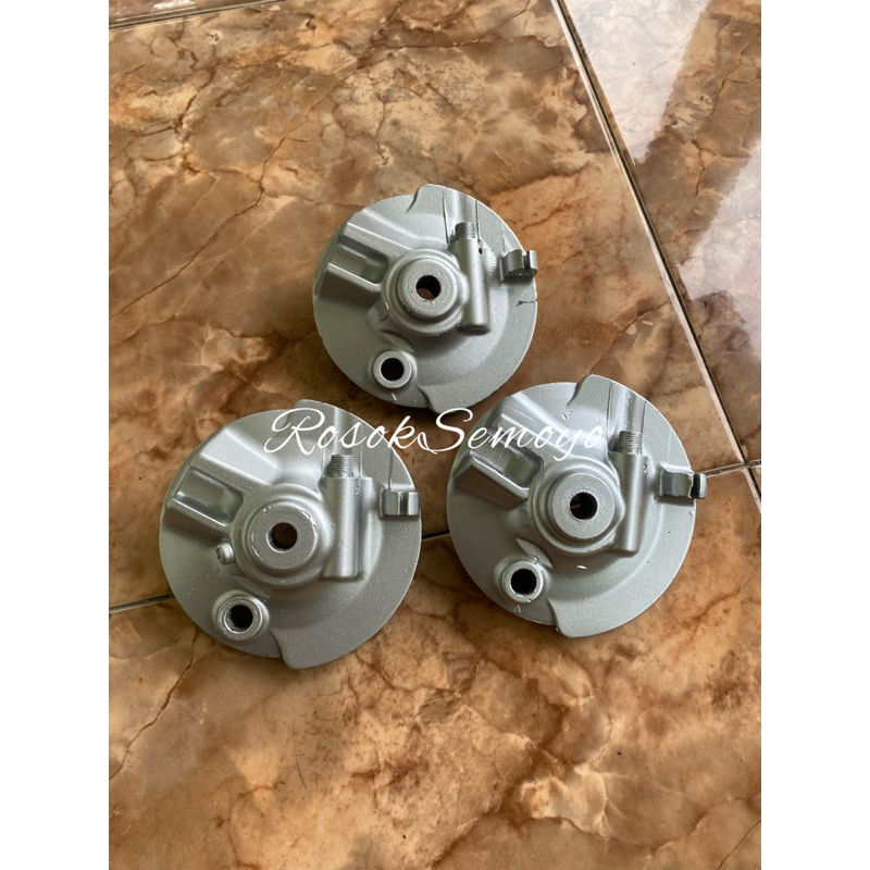 tutup tromol depan honda cb100 cb125 cg100 cg125 gl100 s90z s90 benly astra original bekas copotan 2