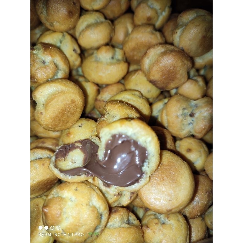 

soes coklat lumer ukuran 250 g 500g