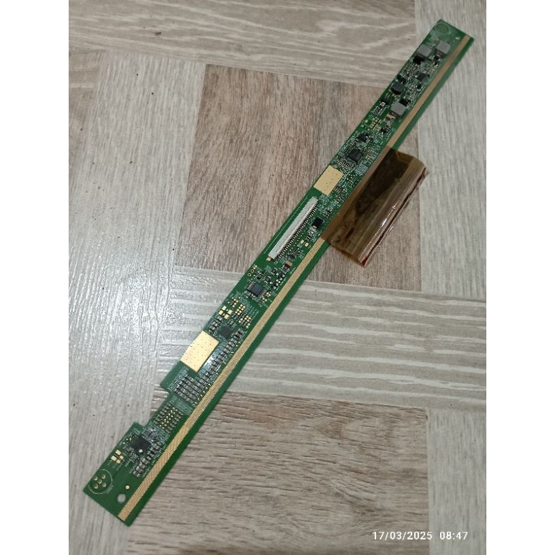 TIKON TCON MESIN TV POLYTRON 32T24-COK CTRL PN32