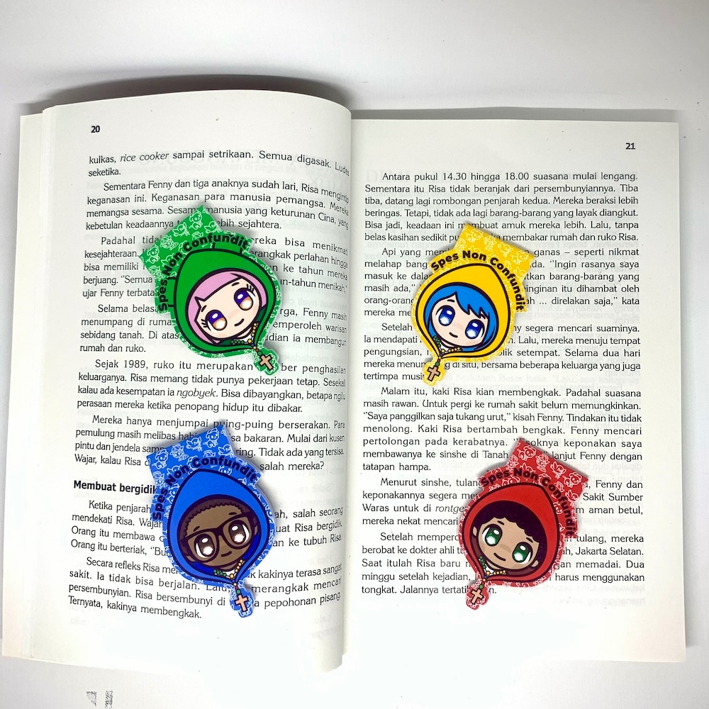 

Pembatas Buku Magnet Lucu Luce and Friends "Spes Non Confundit