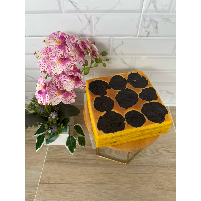 

Lapis Premium Prunes full loyang