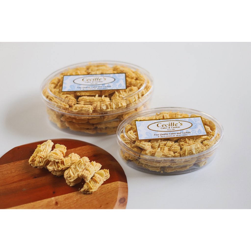 

Cecille's Cakes and Cookies - Sagu Keju Almond