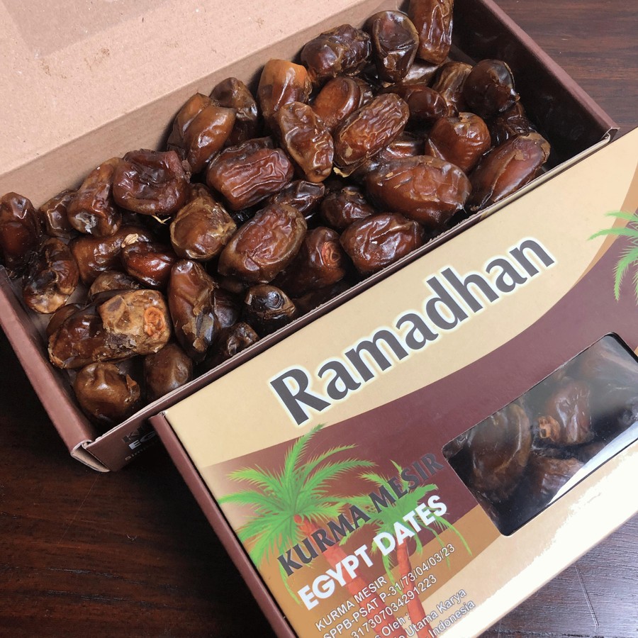 

KURMA RAMADHAN MESIR 500GR // RAMADHAN EGYPT DATES 500GR // KURMA UNTUK BUKA PUASA// KURMA MANIS LEGIT// KURMA FRESH//