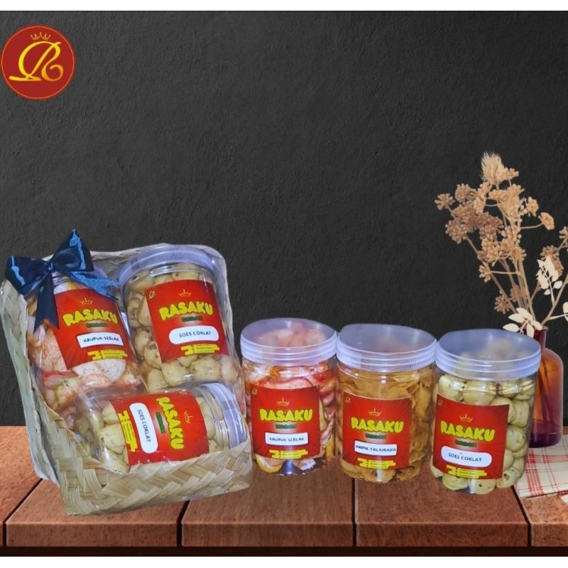 

Hampers Lebaran Snack Talamda Soes Coklat Krupuk Seblak