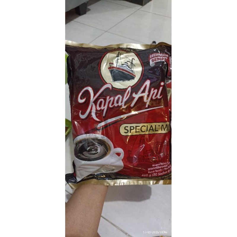 

Kapal Api Spesial Mix isi 20sachet @23gram