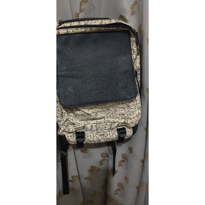 Preloved Ransel Hush Puppies