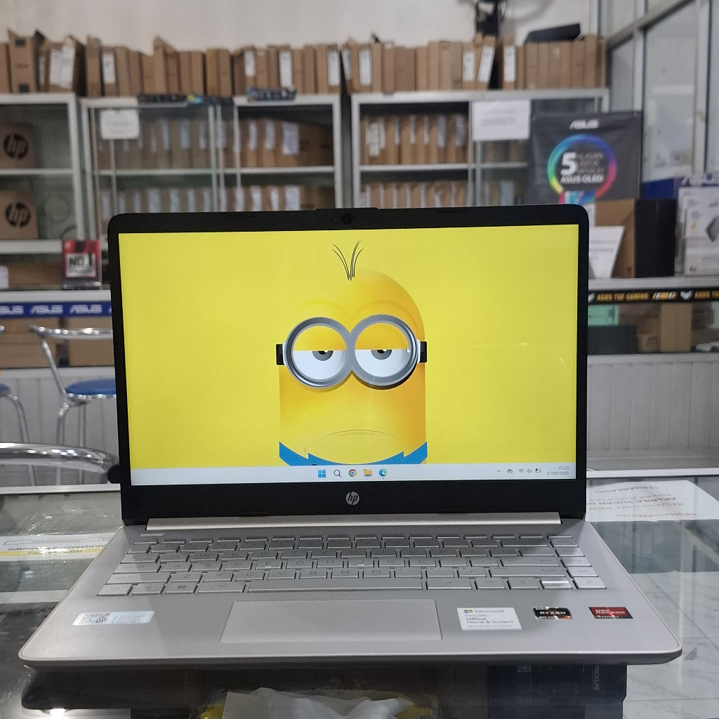 Laptop HP 14s FQ1037AU - Ryzen 7 5700U | RAM 8GB | SSD 512GB | Layar 14” - Second