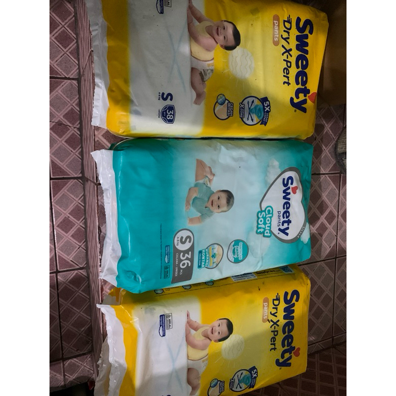 Pampers Baby / Pampers Bayi / Diapers Bayi / Pampers Sweety / Popok Bayi / Popok