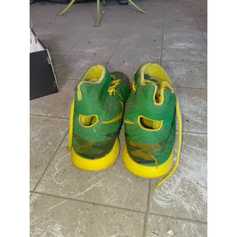 Sepatu Nike KD Trey 5