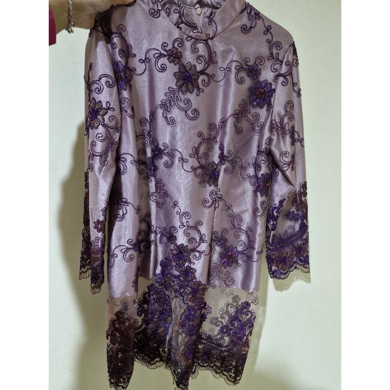 [PRELOVED] KEBAYA MODERN UNGU