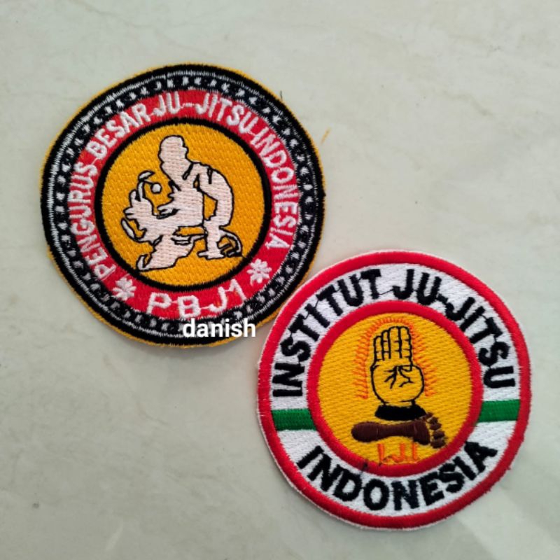 BET BORDIR LOGO LAMBANG INSTITUT JUJITSU INDONESIA IJJI DAN PENGURUS BESAR JUJITSU INDONESIA PB JI