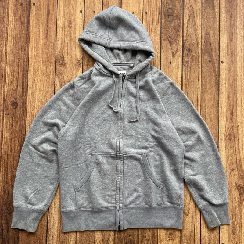 Hoodie Zipper Uniqlo Abu