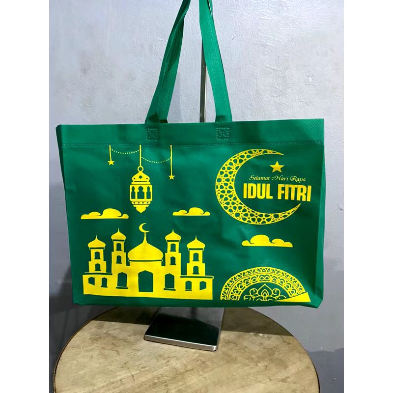 

TAS PARCEL IDUL FITRI 40x30x15 CM / TAS LEBARAN SPUNBOND/ GOODIE BAG IDUL FITRI / TAS HAMPERS / TAS BELANJA / TAS SPUNBOND