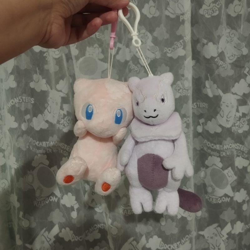 SET GANTUNGAN BONEKA POKEMON MEW & MEWTWO nintendo
