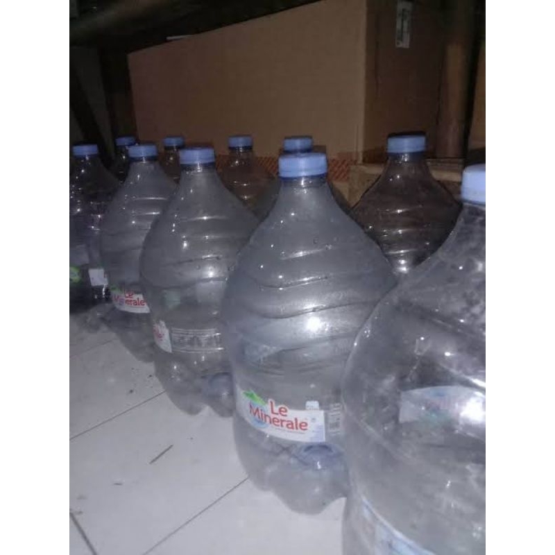 

Galon Bekas Le Minerale • 15 Liter