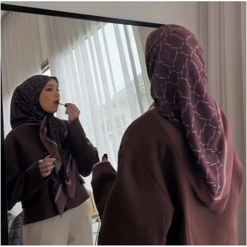 SERAYA MONOGRAM SERIES ARASCARF / Seraya Monogram Arascarf