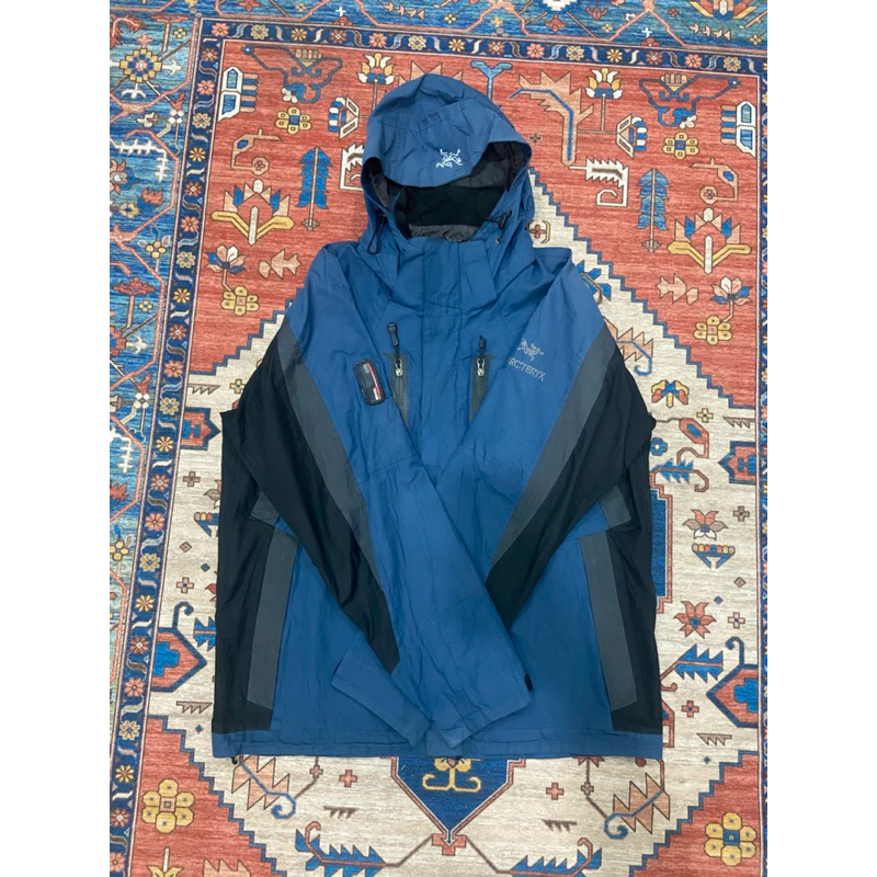 ARCTERYX RECCO GORETEX