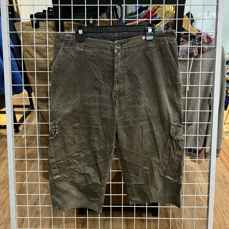 Napapijri Geographic Brown Army Cargo Shorts Pants