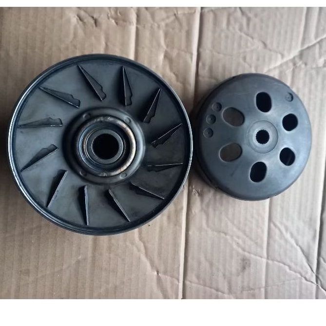 Pulley belakang Vario 110 karbu original copotan
