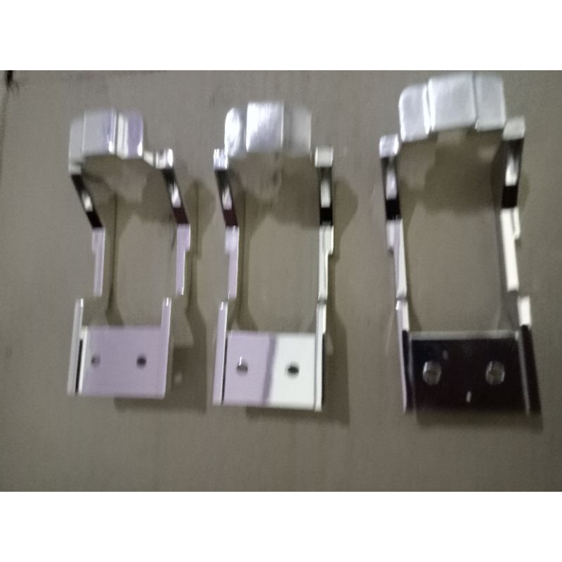 Pejetan kran dispenser polytron Original