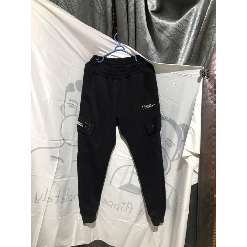 Celana national geographic