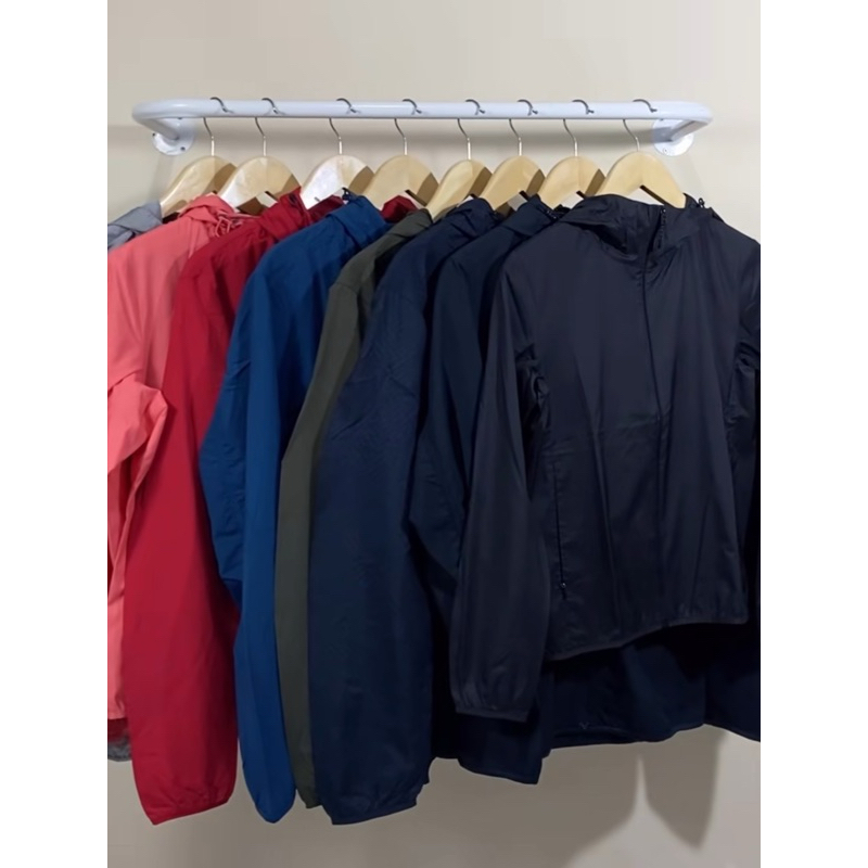 Jaket Uniqlo Leightweight Jaket Uniqlo Running