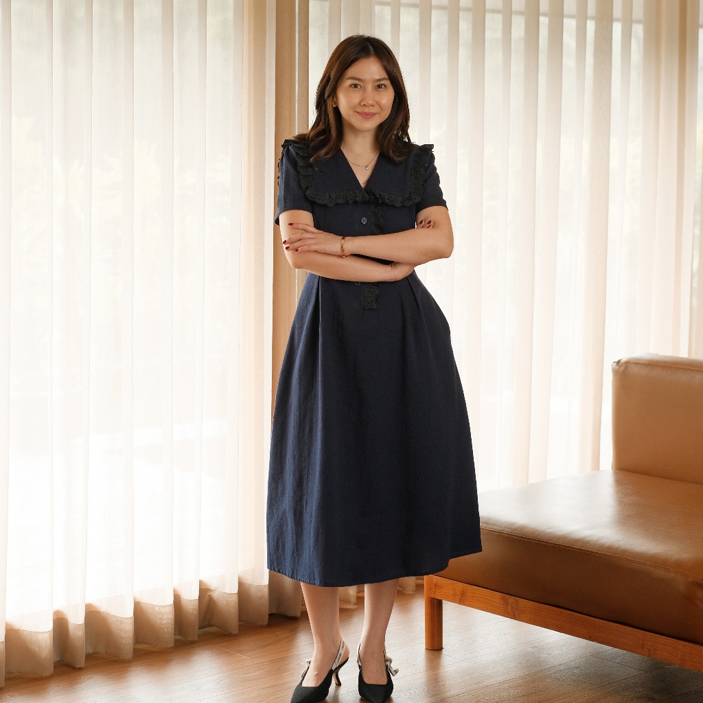 Lolliestory Evara Midi Dress