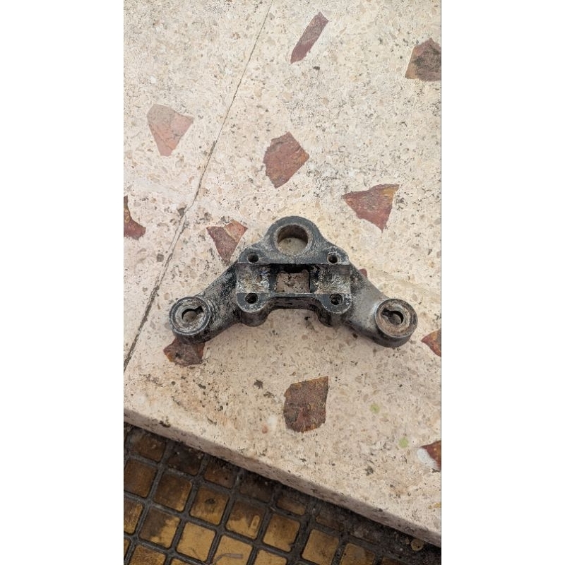 segitiga T atas yamaha Rs 100 YB 100 L2G L2s super lama old