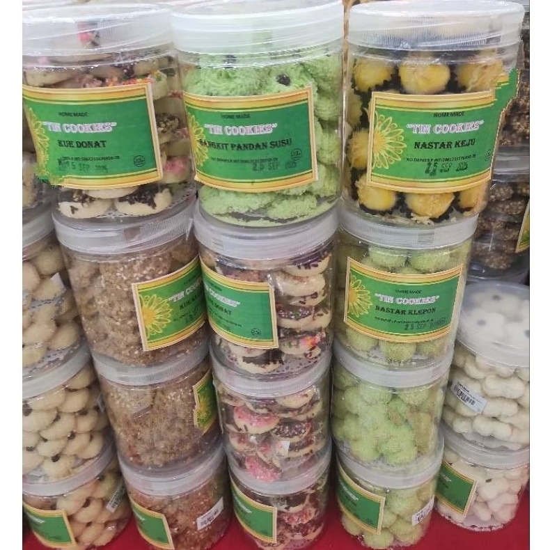 

Aneka kue kering "Tin Cookies" homemade cookies toples lebaran hari raya idul fitri