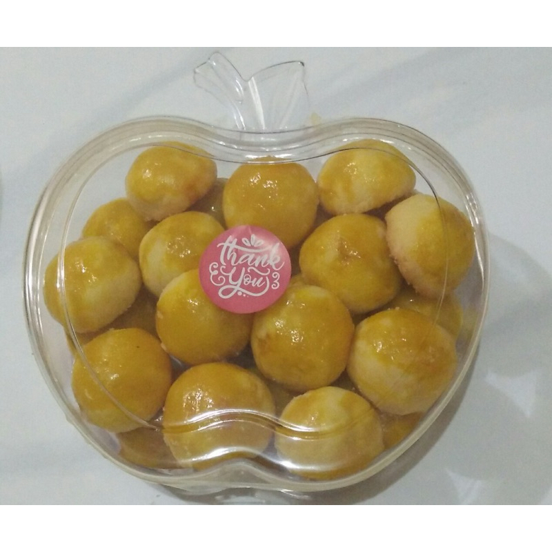 

Nastar & Kue Kacang Khas Betawi