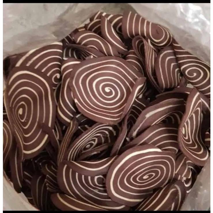 

KUPING GAJAH PREMIUM isi 500gram/perbungkus,rasanya renyh dan enak banget