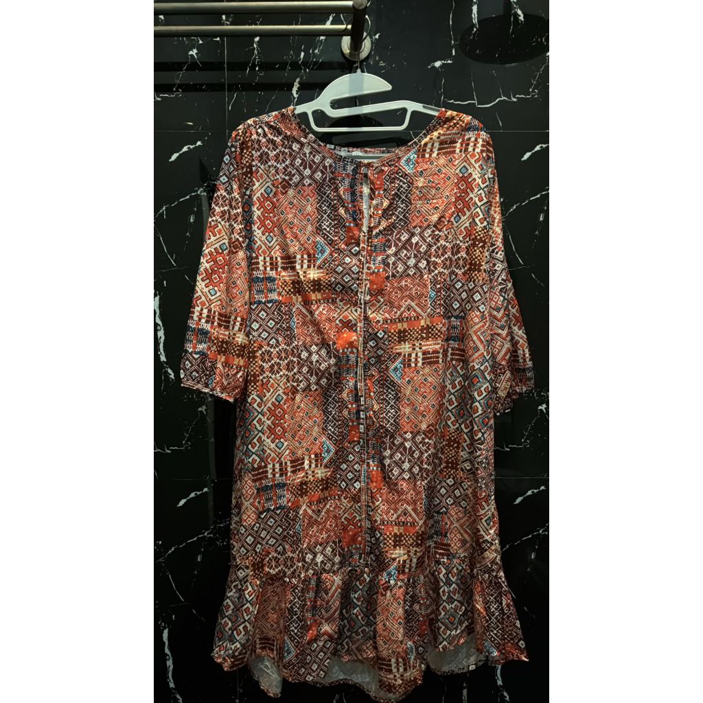 PRELOVED MINI DRESS ABSTRACT ORANGE / TUNIK PENDEK / DRESS PENDEK ETNIK WANITA / Gaun Batik Wanita L