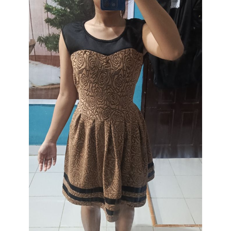 Gold Rose Dress