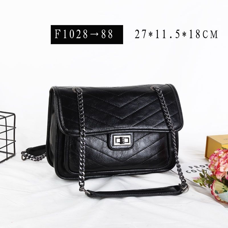 Tas Bahu Rantai Hitam Import Turn Lock Key Shoulder Bag