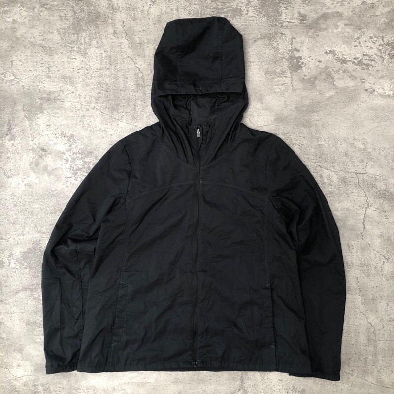 Uniqlo Lightweight Pocketable Parka