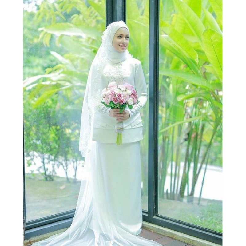 sepasang baju kurung sepasang baju Melayu sepasang baju Malaysia baju kurung baju Malaysia baju akad