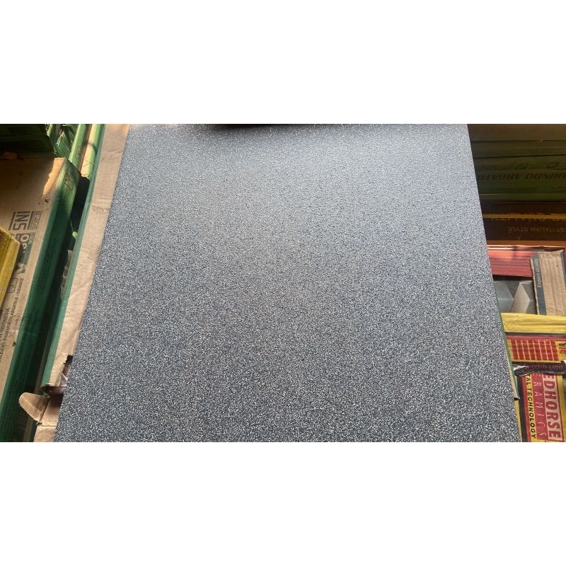 keramik 50x50 kasar for teras