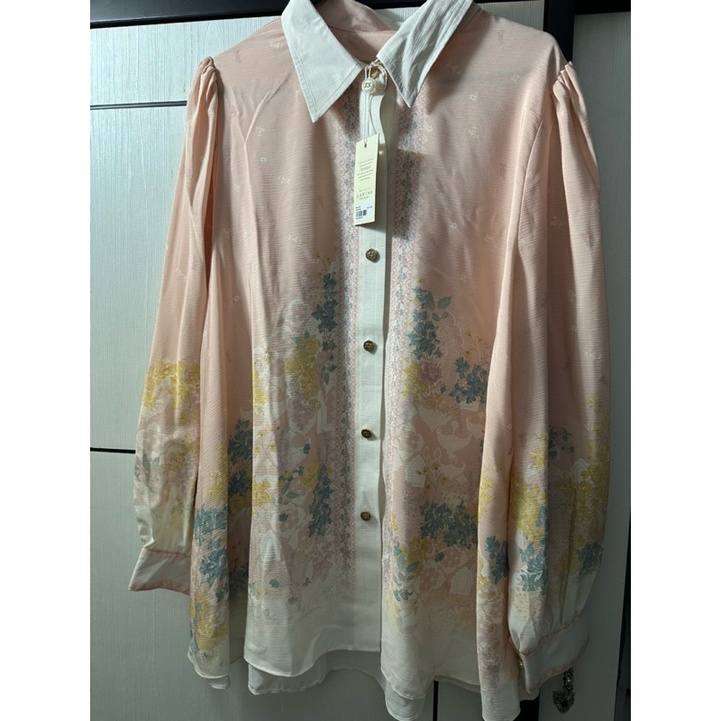 Wearing klamby Biyya shirt peach xxl