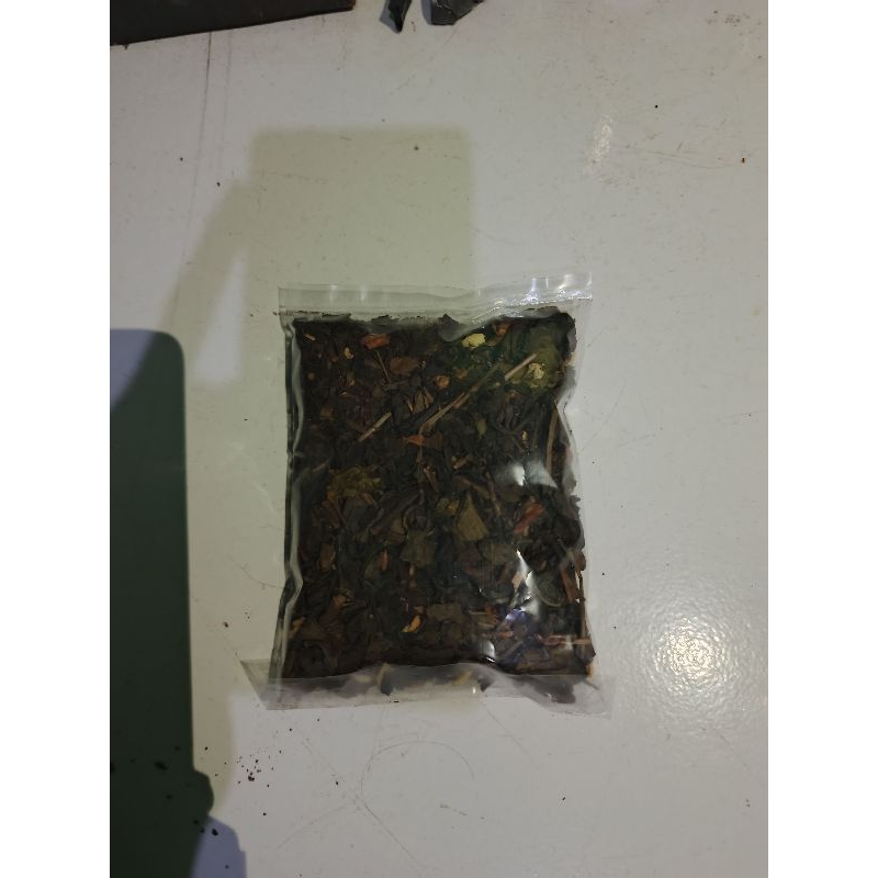 

TEH RACIK SOLO 40 GRAM