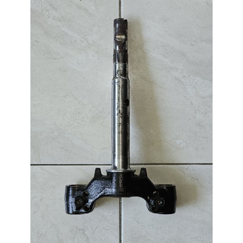 Segitiga Jupiter MX King 150
