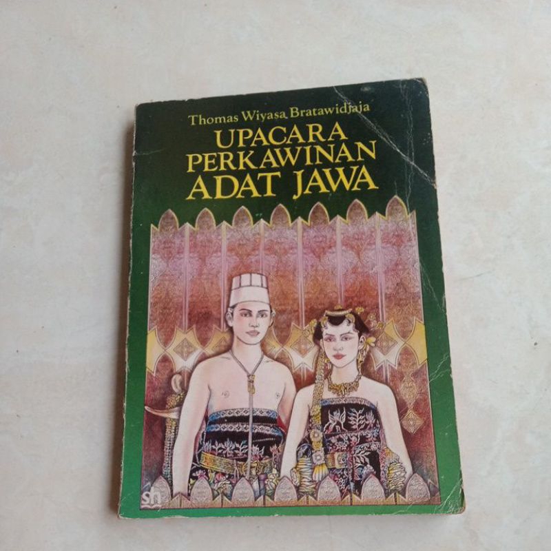 Buku upacara pernikahan adat Jawa