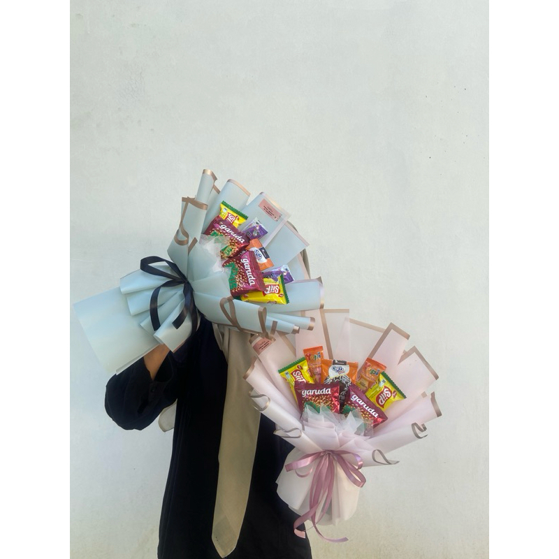 

(GAMILA BUKET SNACK)Buket Snack Murah buket wisuda buket hadiah buket wisuda buket sempro bingkisan ultah