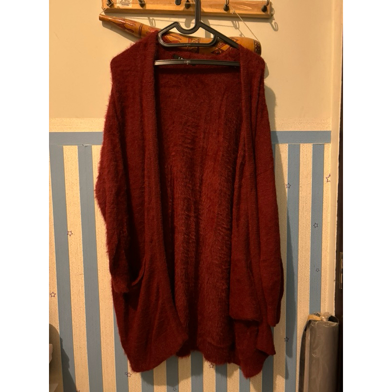 Cardigan outer bulu brand ingni