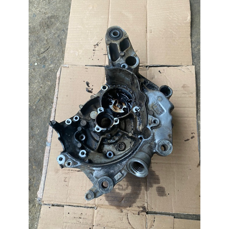 krengkes, kalter, blok oli kanan k44, beat fi, street, Scoopy, Vario 110 fi asli copotan