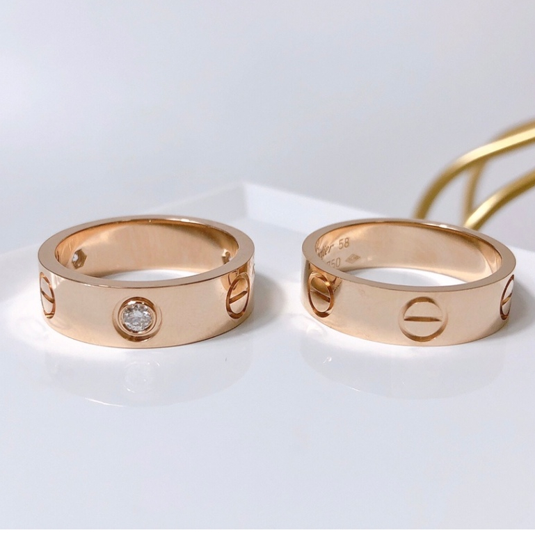 【17K / 750 emas asli】Cincin versi lebar tanpa berlian/satu pasang berlian  Emas 17 K - 1.69 gr Kadar