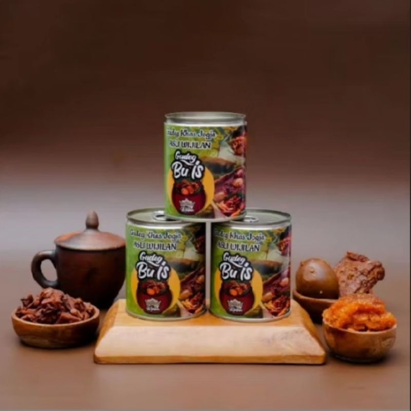 

GUDEG KALENG JOGJA BU IS WIJILAN(telur,tahu,krecek)