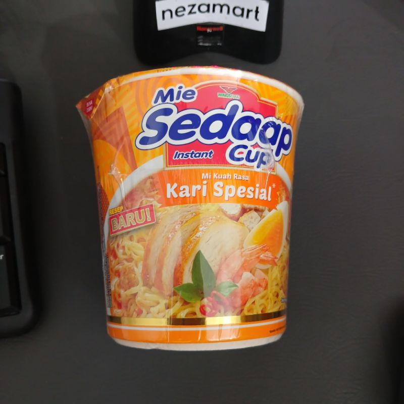 

Mie Sedaap Cup Kuah Kari Spesial 81g